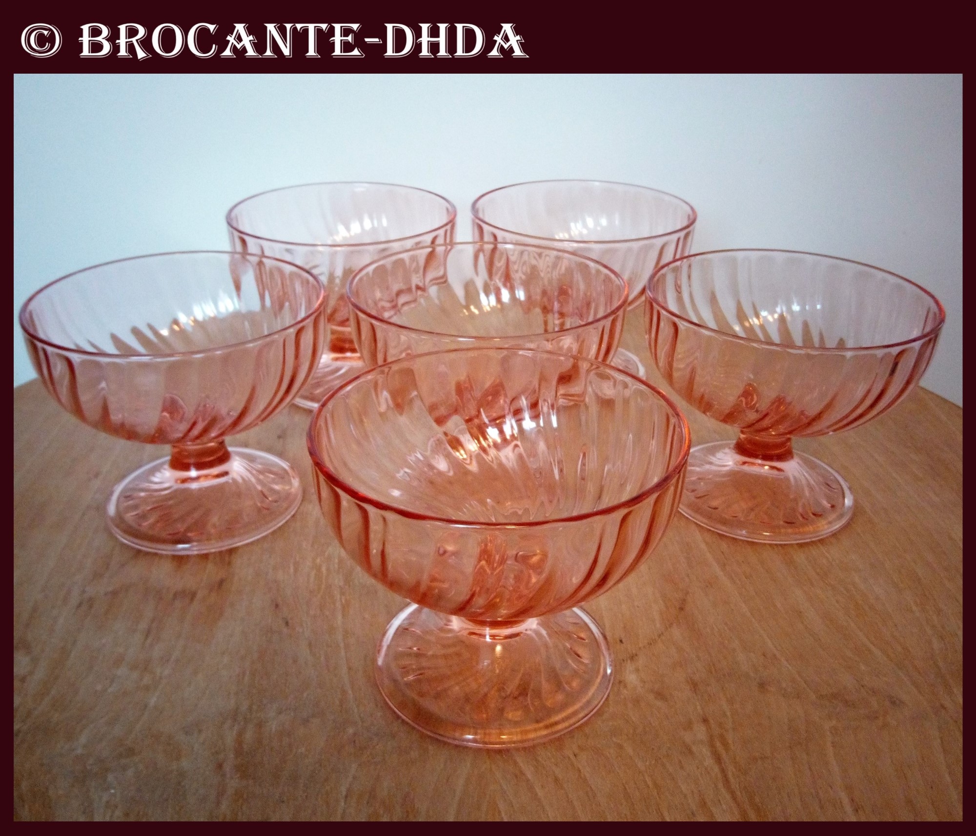 Lot De 4 Coupes à Glace Ou Fruit Arcopal France - Verre Rose - Occasion