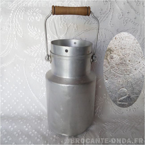 Ancienne cruche à lait - D'Hier & D'Aujourd'hui