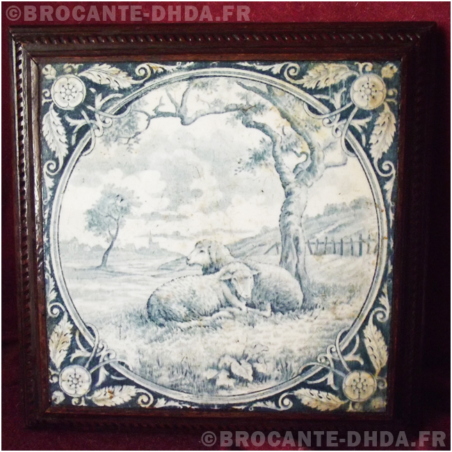 Dessous De Plat Ancien Bois Et Faïence – 22x22 Cm – Motif Floral – Vintage