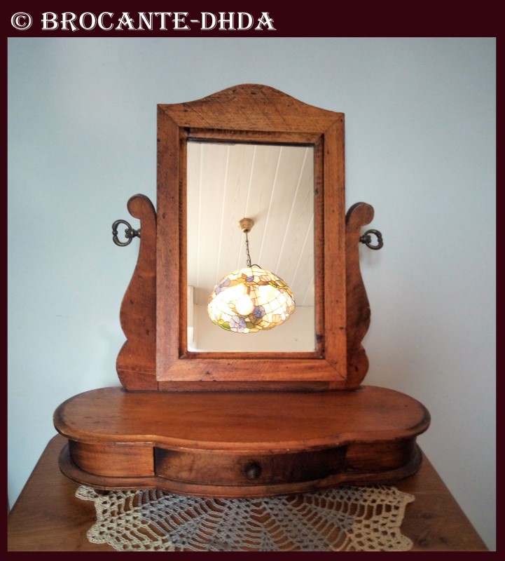 Petite Coiffeuse Ancienne à Poser - Bois, Miroir Et Tiroir - L.31 X P.15 X H.49 Cm