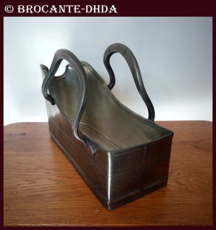 Porte-bouteille Double En étain – Décor Grappes De Raisin – Vintage